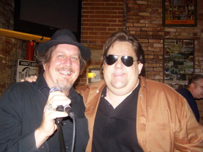 Joey-with-Kevn-Kinney-at-2008-Bragg-Jam-at-The-Shamrock